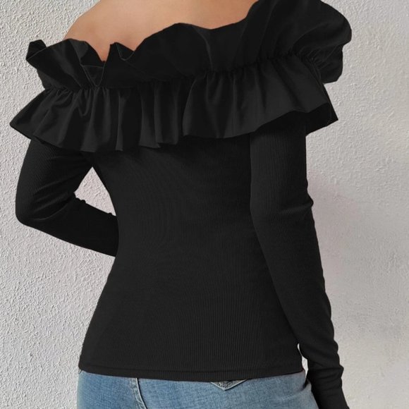 Black ruffled off shoulder blouse - Picture 4 of 5